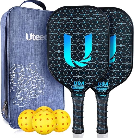 Uteeqe Pickleball Paddles Set, 2 Pickleball paddles, 4 pickleballs and a carry bag